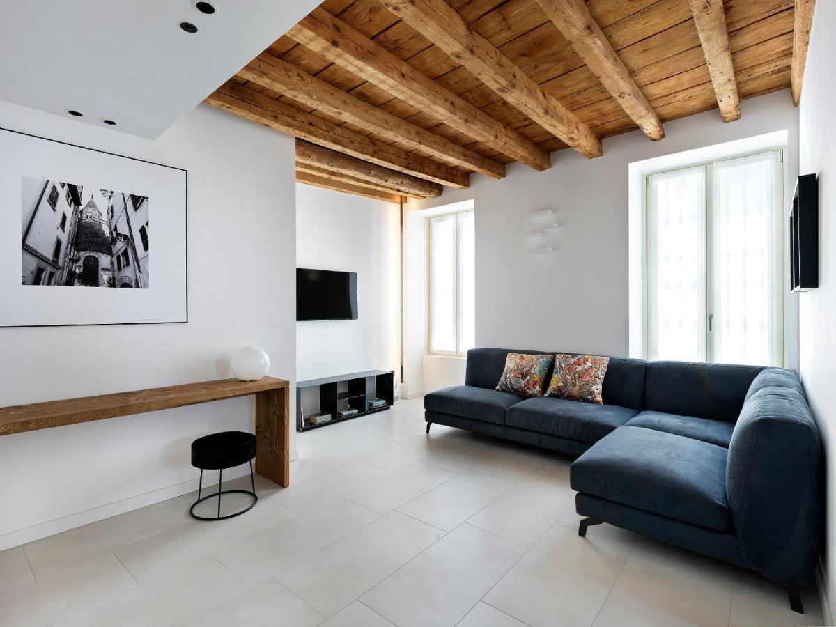 Sg9 City Apartments Брешия Экстерьер фото